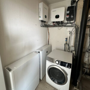 installatie growatt thuisbatterij met backup almere stroomloods