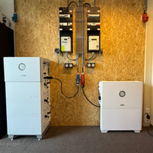 installatie bliq tech center weesp stroom loods