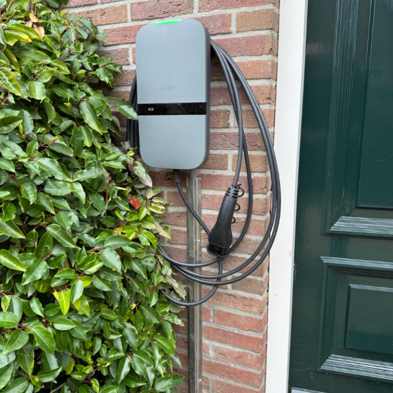 peblar laadpaal driehuizen